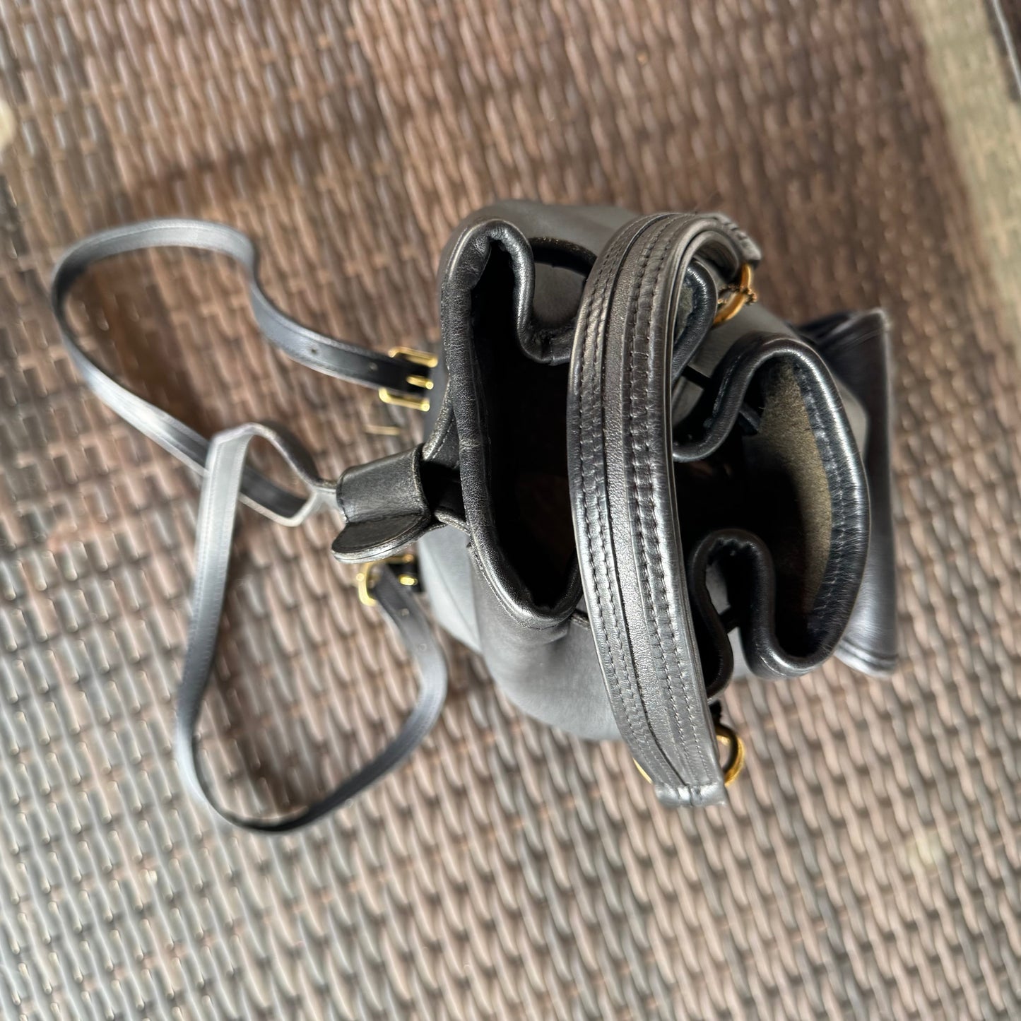 Vintage Coach Black Handle Backpack 9992π€π«