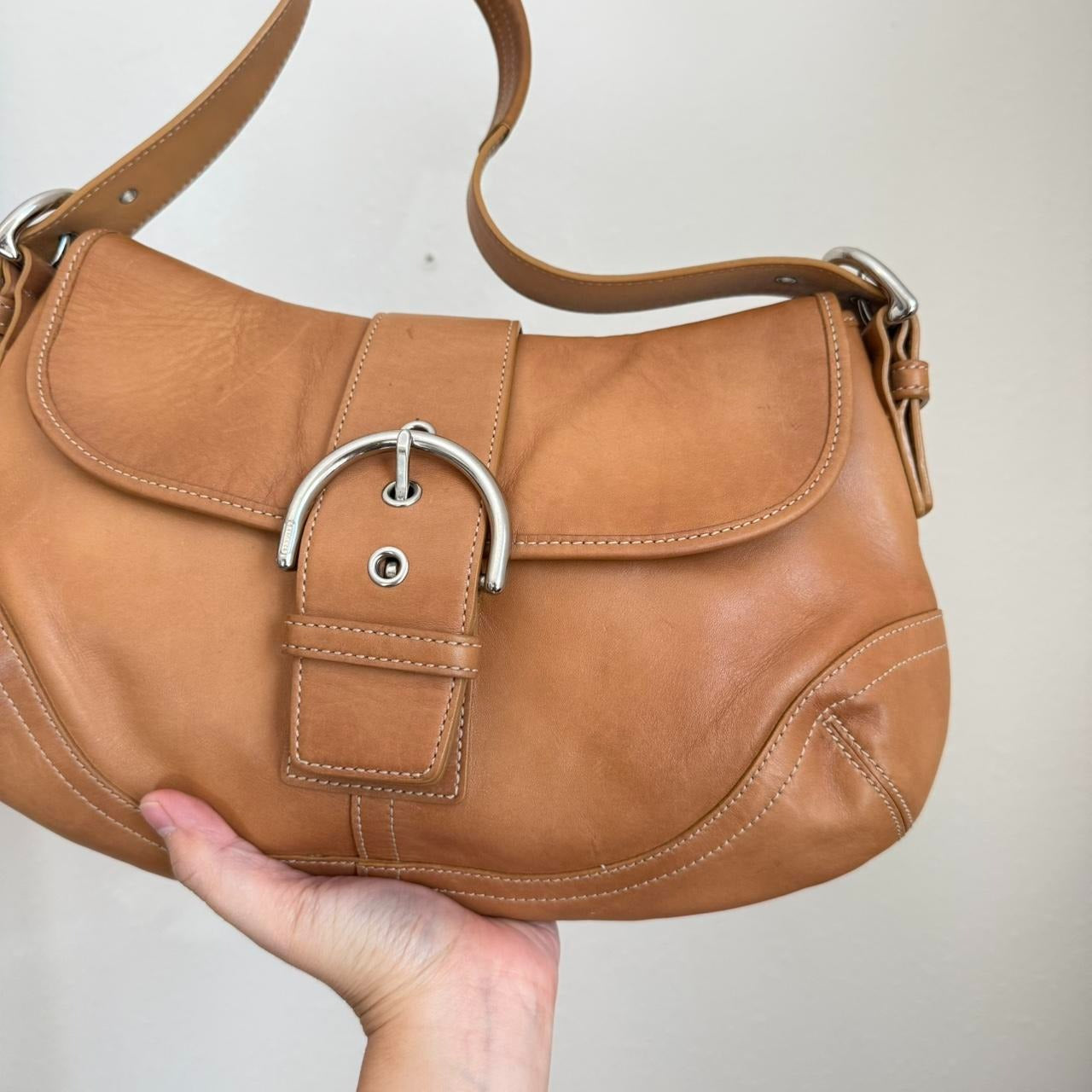 Authentic Vintage Coach Soho shoulder bag 9248 in tan
