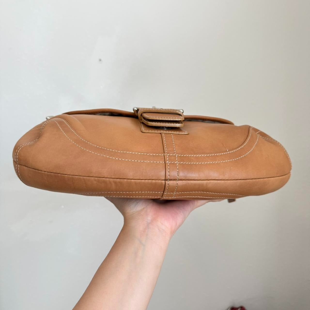 Authentic Vintage Coach Soho shoulder bag 9248 in tan