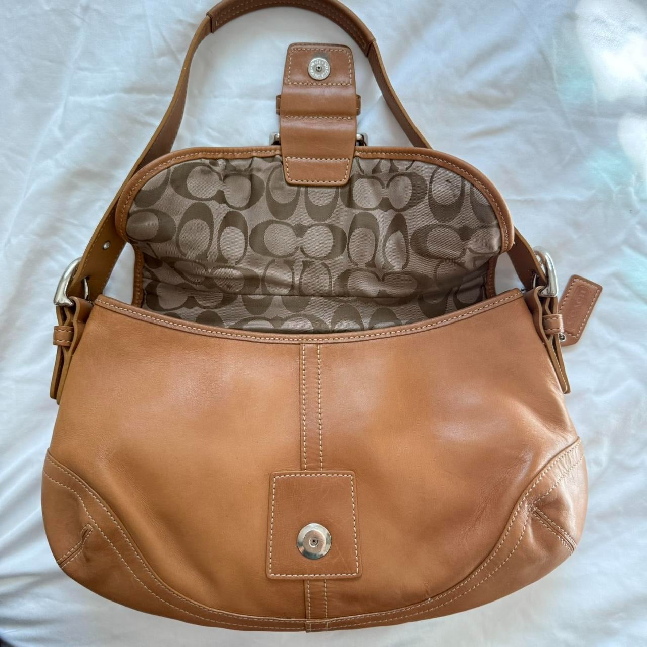 Authentic Vintage Coach Soho shoulder bag 9248 in tan