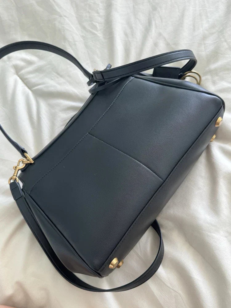 Rodeo Small Top Handle Bag in Black🪻🍃