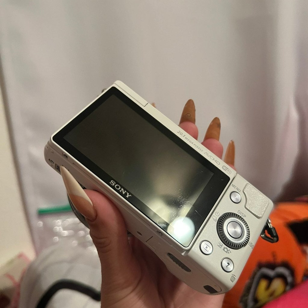 Used πβΛπ Sony Alpha a5000 Mirrorless Digital Camera (White) with Kit Lens π₯ππ·