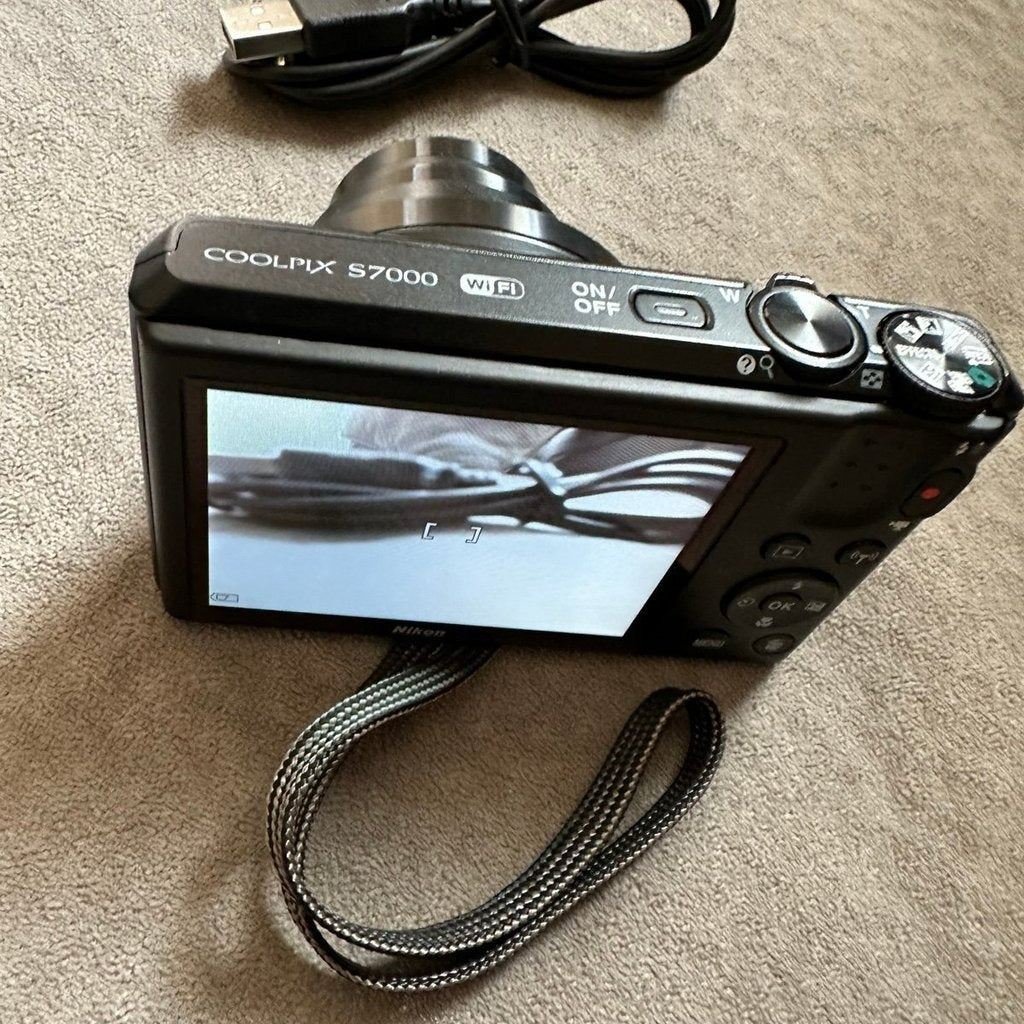 π βΛπ Nikon COOLPIX S7000 16 MP Compact Digital Camera (Black) π₯ ππ·