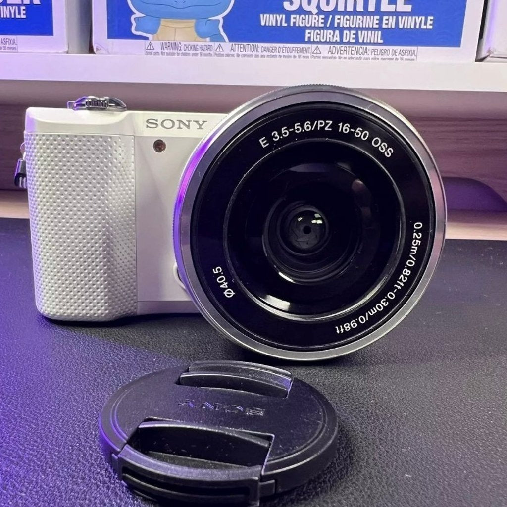 π βΛπ Sony Alpha a5000 Mirrorless Digital Camera (White) with 16-50mm Lens π₯ ππ·