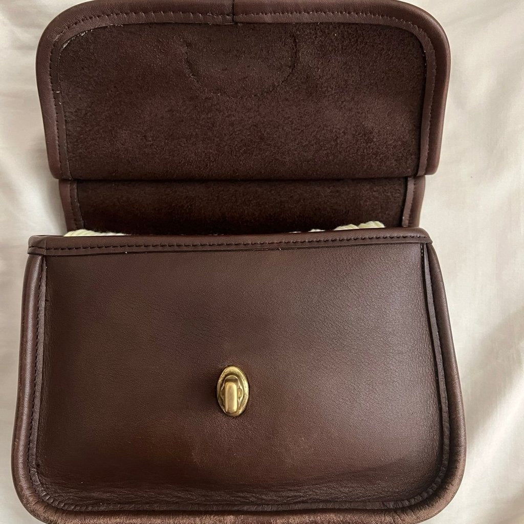 Vintage Coach mini Willis bag