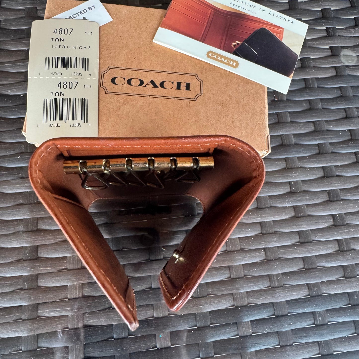 Vintage Coach British Tan Leather Trifold Key Case 4807 Nwt🍬⚡