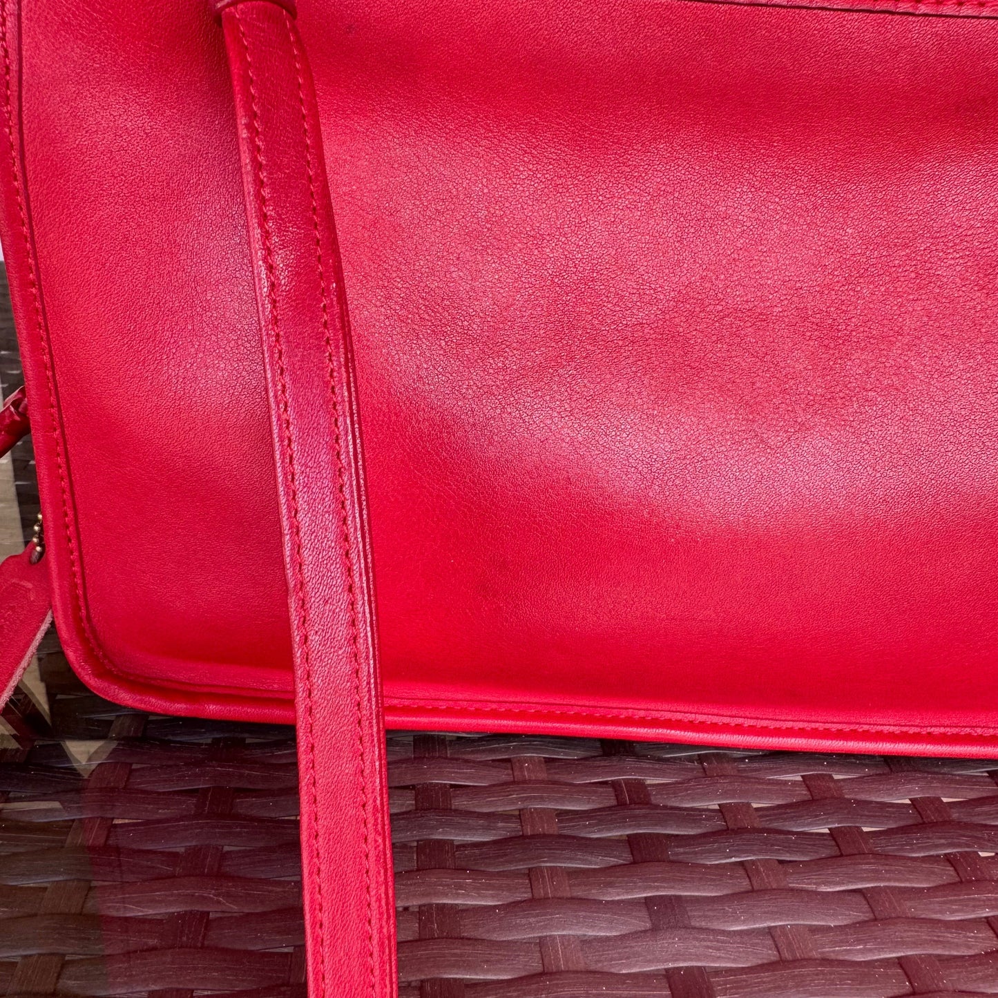 Vintage Coach Red Zippered Clutch 9455🍎🔥