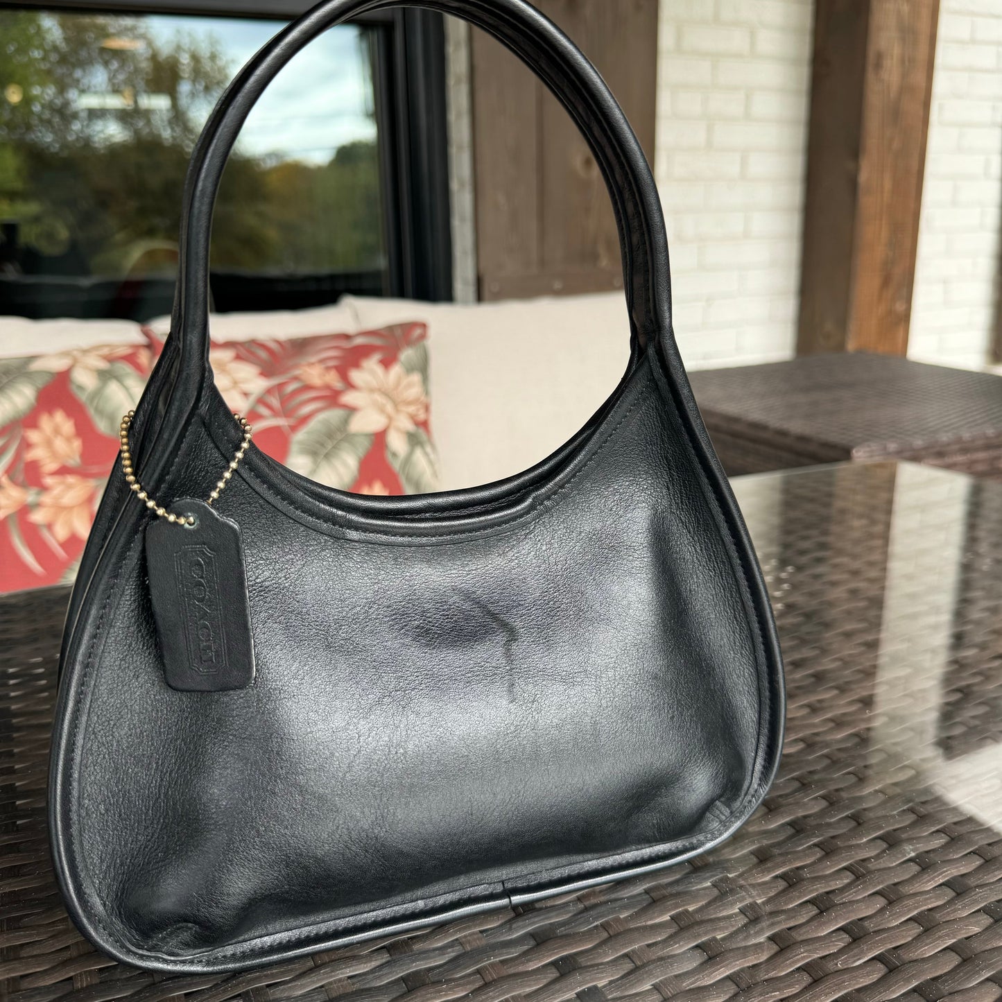Vintage Coach Black 9027 Mini Ergo🩶🏙️