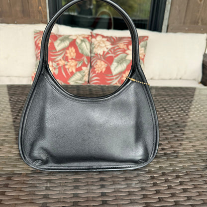 Vintage Coach Black 9027 Mini Ergo🩶🏙️