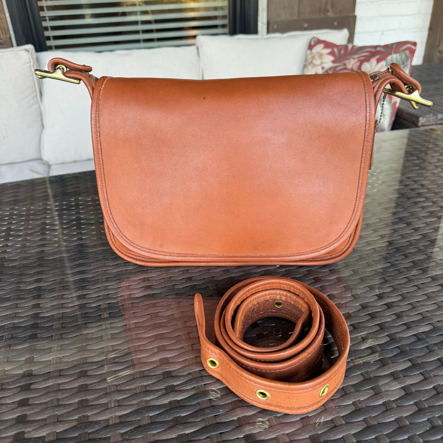 Vintage Coach British Tan Patricas Legacy 9951🍂✨