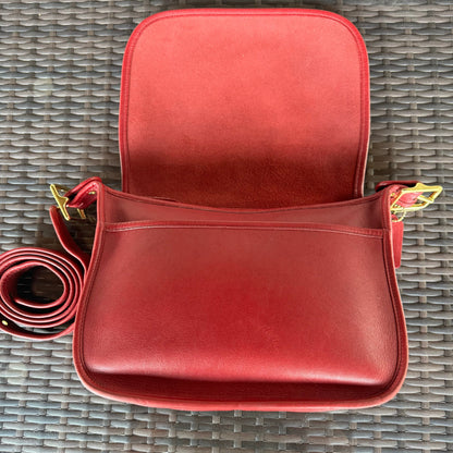 Vintage Coach Red Patricias Legacy 9951🍒❤️‍🔥