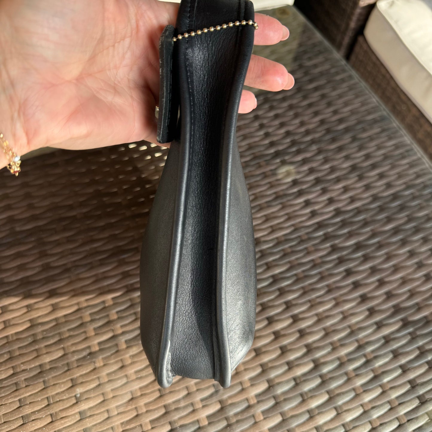 Vintage Coach Black 9020 Mini Ergo Zip🤎🌆