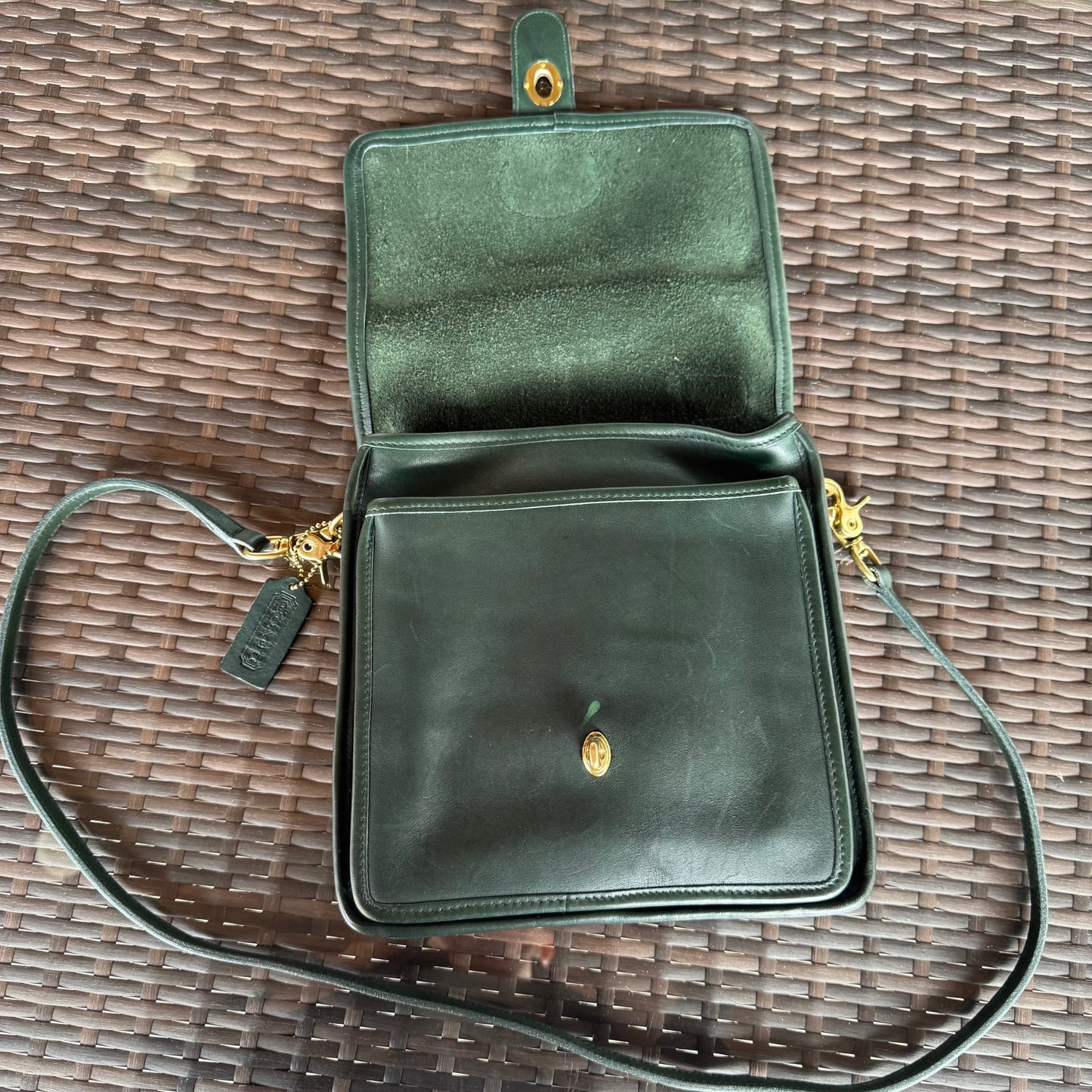 Vintage Coach Bottle Green Station Bag 5130🌲🍀