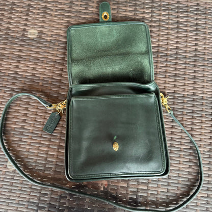 Vintage Coach Bottle Green Station Bag 5130🌲🍀
