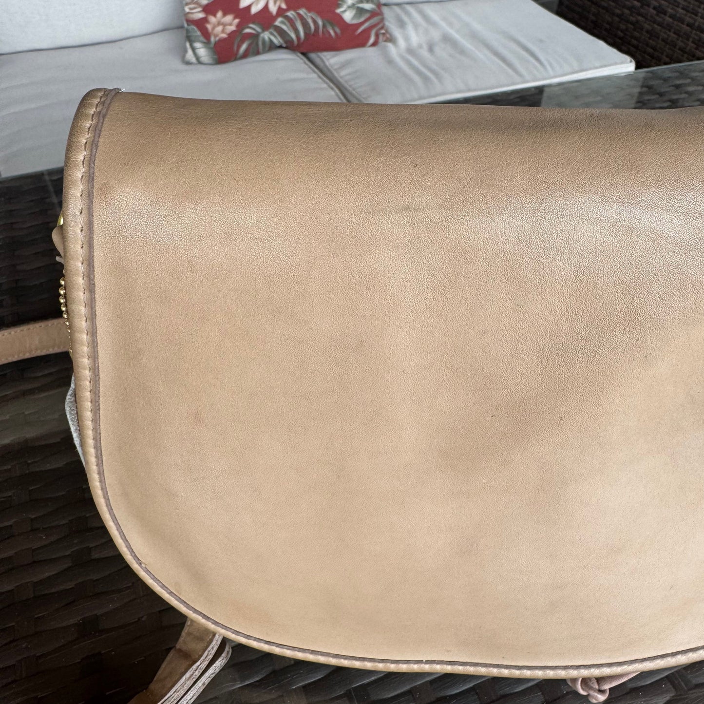 Vintage Coach 4050 Shoulder Bag In Taupe Lightweight Leather🍂✨