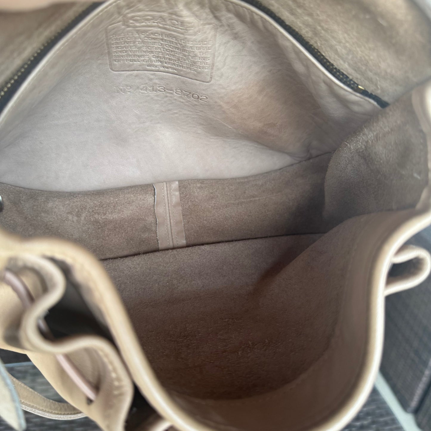 Vintage Coach 4050 Shoulder Bag In Taupe Lightweight Leather🍂✨