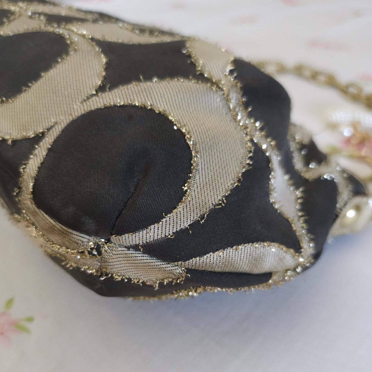 Vintage Y2K Coach Lurex Poppy Gold Hardware Small Shoulder Bag🌺🩷