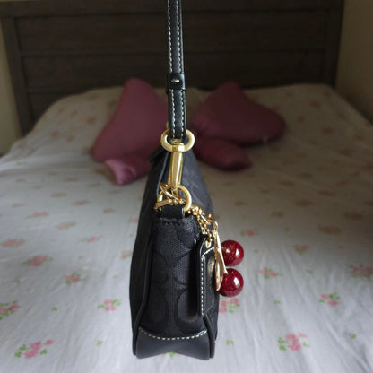 ❤️ Vintage Y2K Coach Demi Black Gold Shoulder Bag Purse ❤️