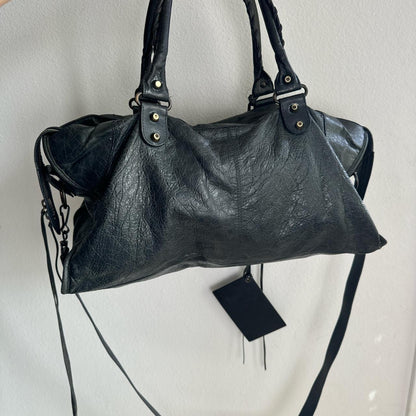 Authentic black balenciaga city bag part time with a...🍒❤️‍🔥