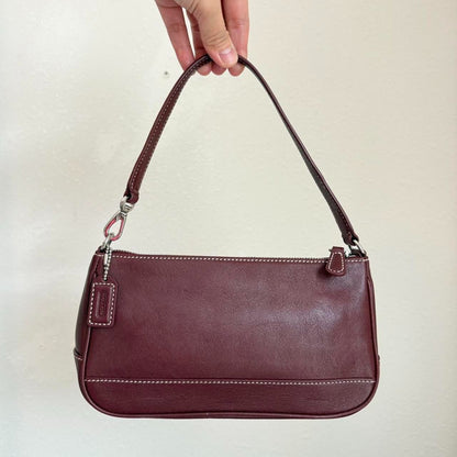 Vintage Coach Leather Hampton Baguette Shoulder bag