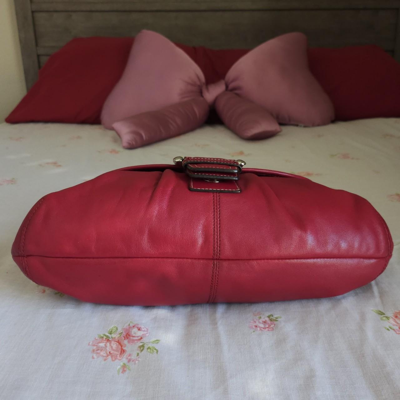 ❤️ Vintage Y2K Coach Red Soho Buckle Shoulder Purse ❤️
