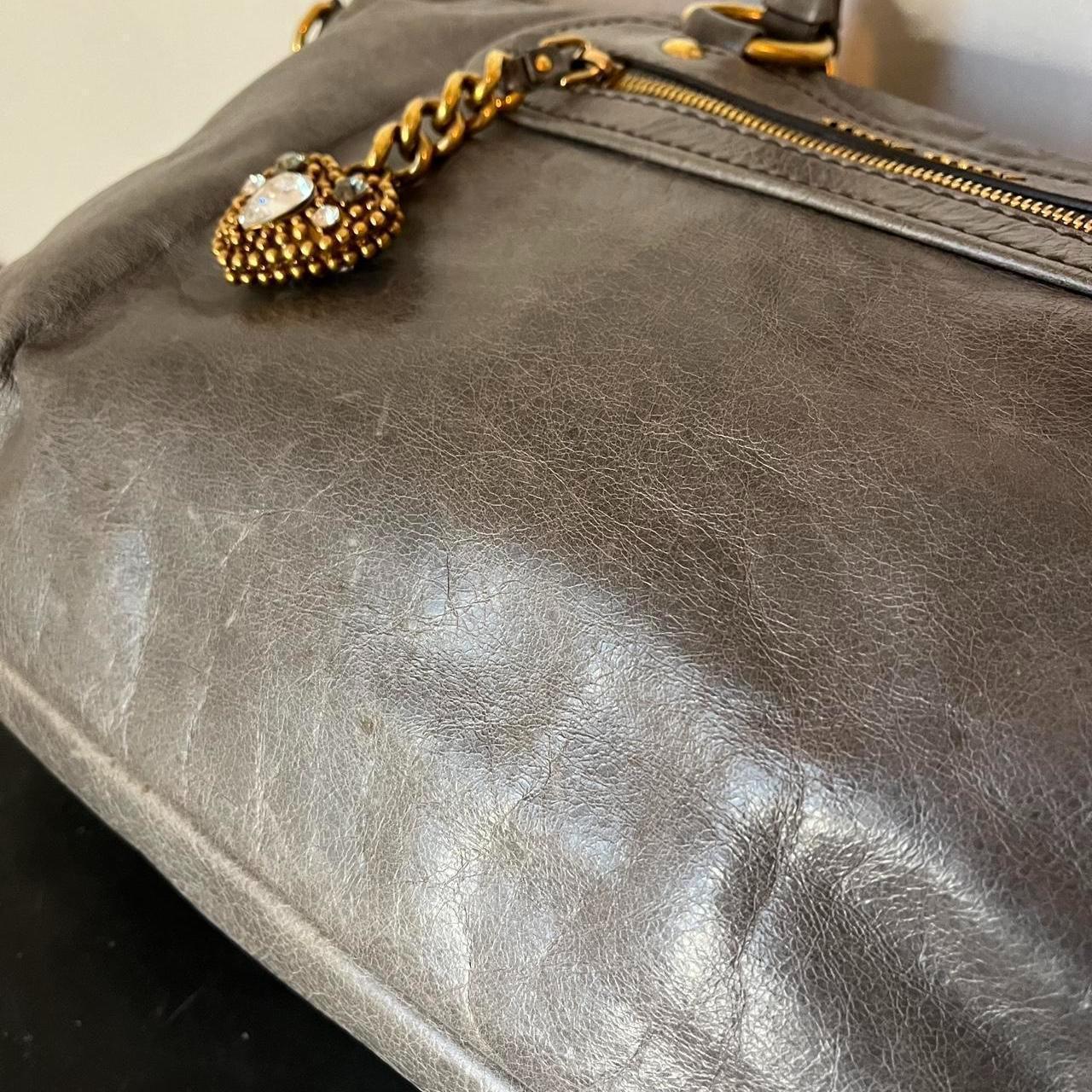 🍇💜PreOwned Miu Miu Studded 2000s Heart Charm Tote Leather Bag🍇💜