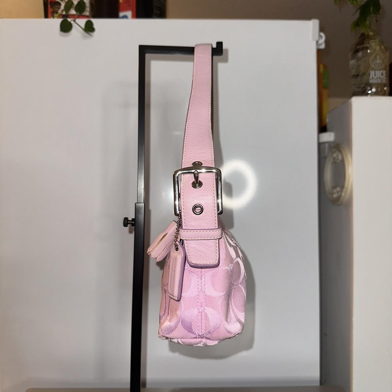 Coach Bubblegum Pink Y2K Demi Baguette🫐🪻