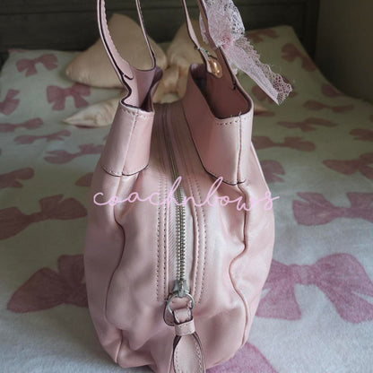 Vintage Coach Pearly Pink Coquette Shoulder Bag✨🔥