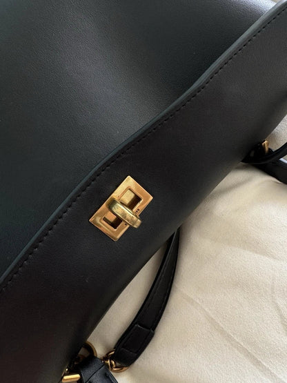 Rodeo Small Top Handle Bag in Black🪻🍃
