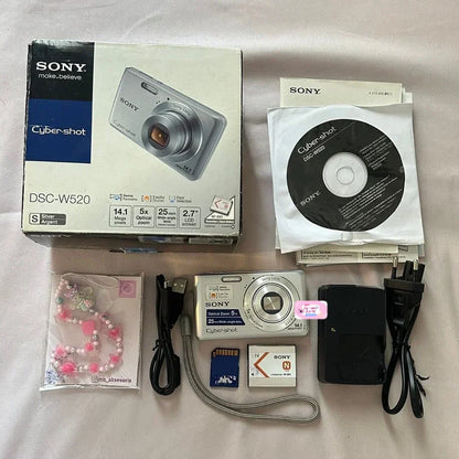 ✨ Authentic Sony Cybershot DSC-W520 in silver PreOwned 💖