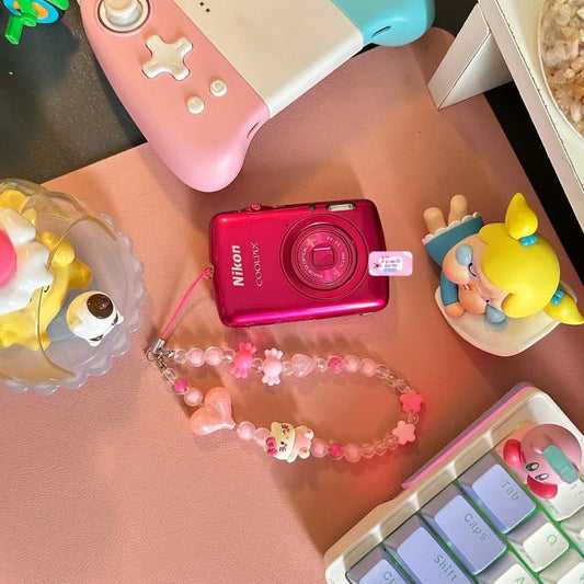 ✨ Authentic Nikon Coolpix S01 in pop pink PreOwned 💖