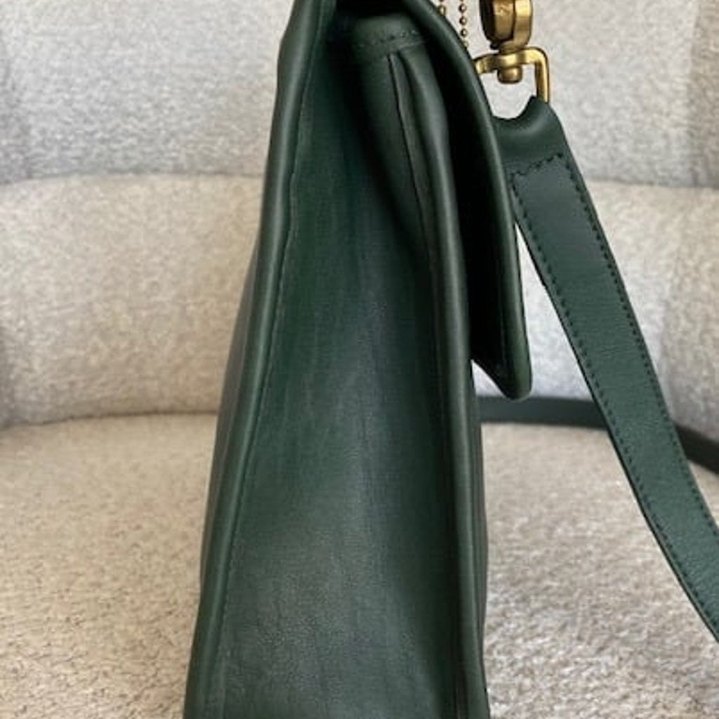 Vintage Coach Willis in 'Bottle Green' (1994) **MINT**
