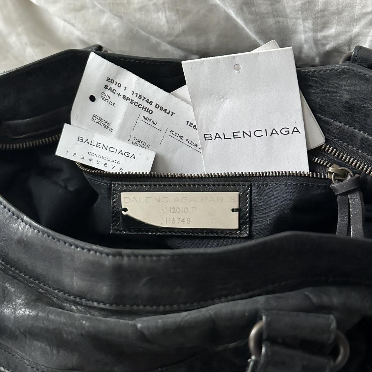🍎🔥Preowned BALENCIAGA CITY BAG🍎🔥