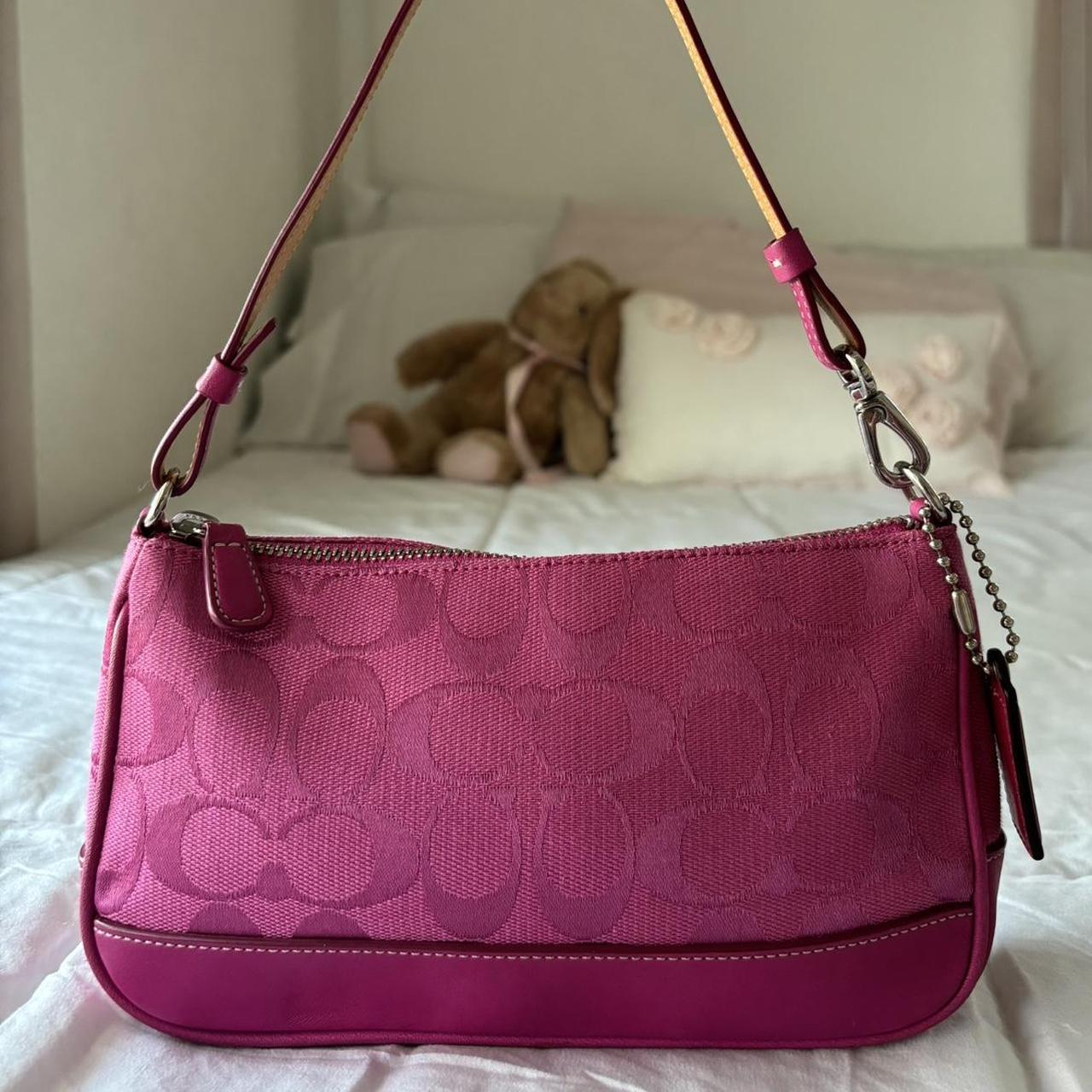 Rare Coach Hot Pink Demi Bag🍬⚡