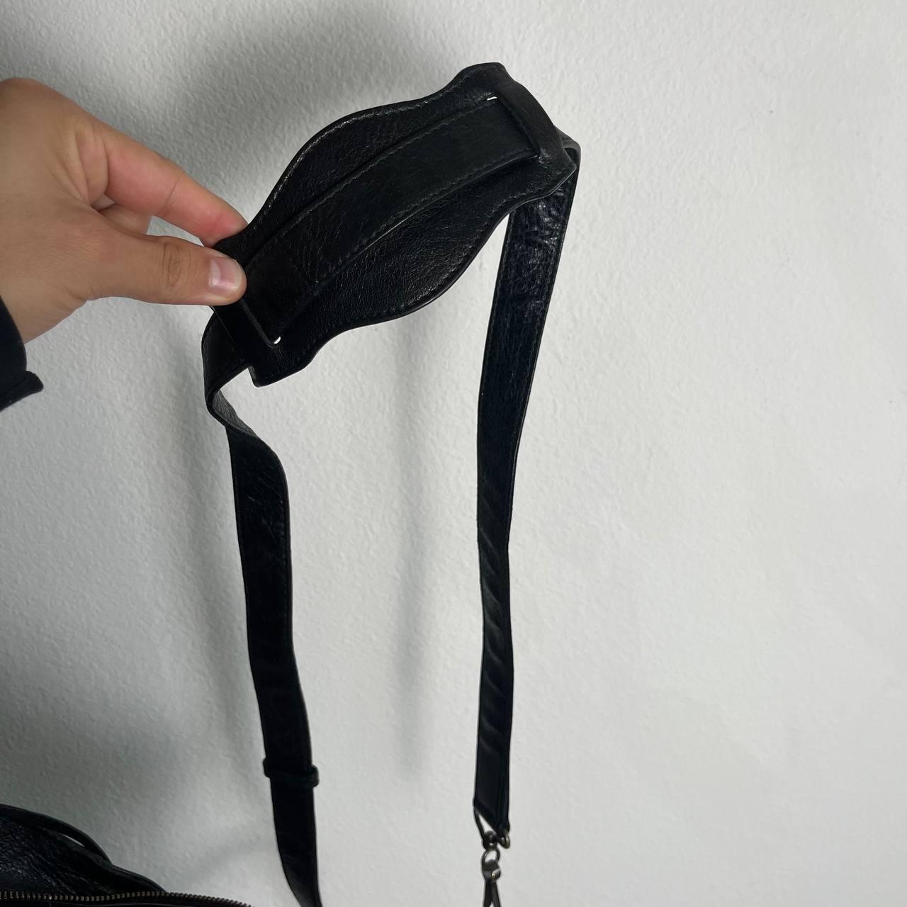 Preowned Authentic 2013 black balenciaga city velo bag🌲🍀