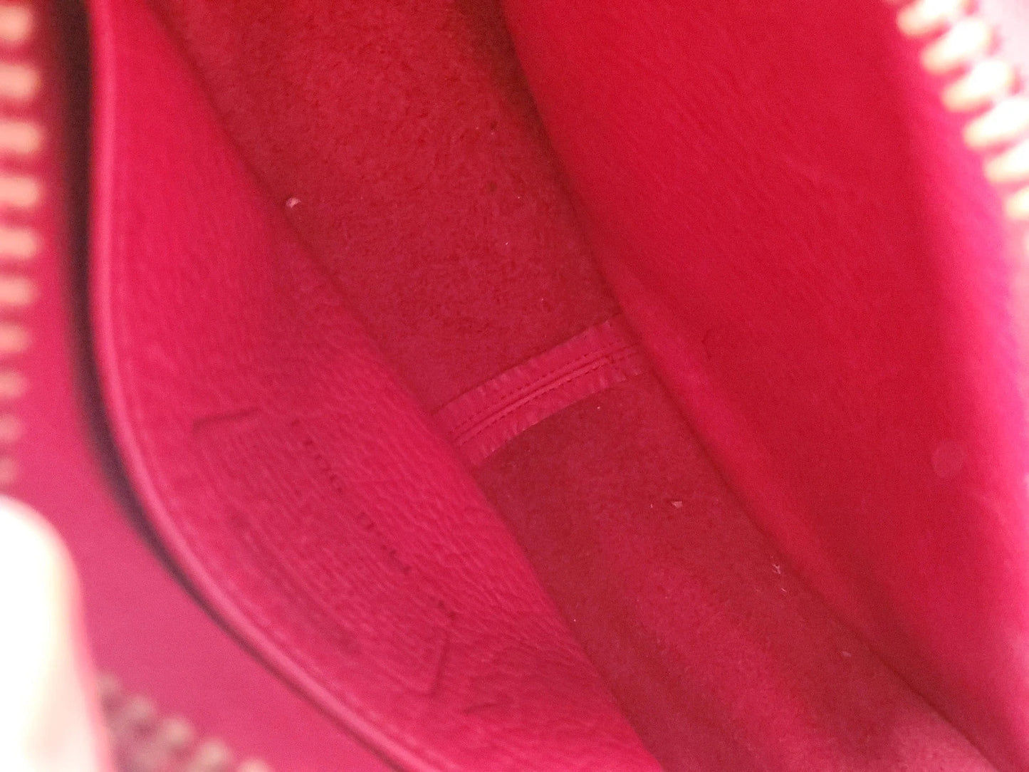 Coach Vintage Janice In Berkeley Suede Red🌺🩷