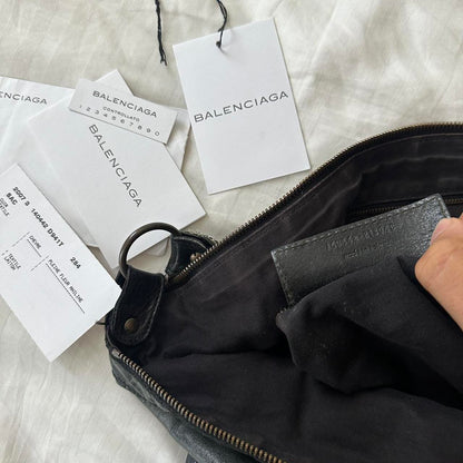 Preowned 2007 BALENCIAGA COURIER XL BAG🍎🔥