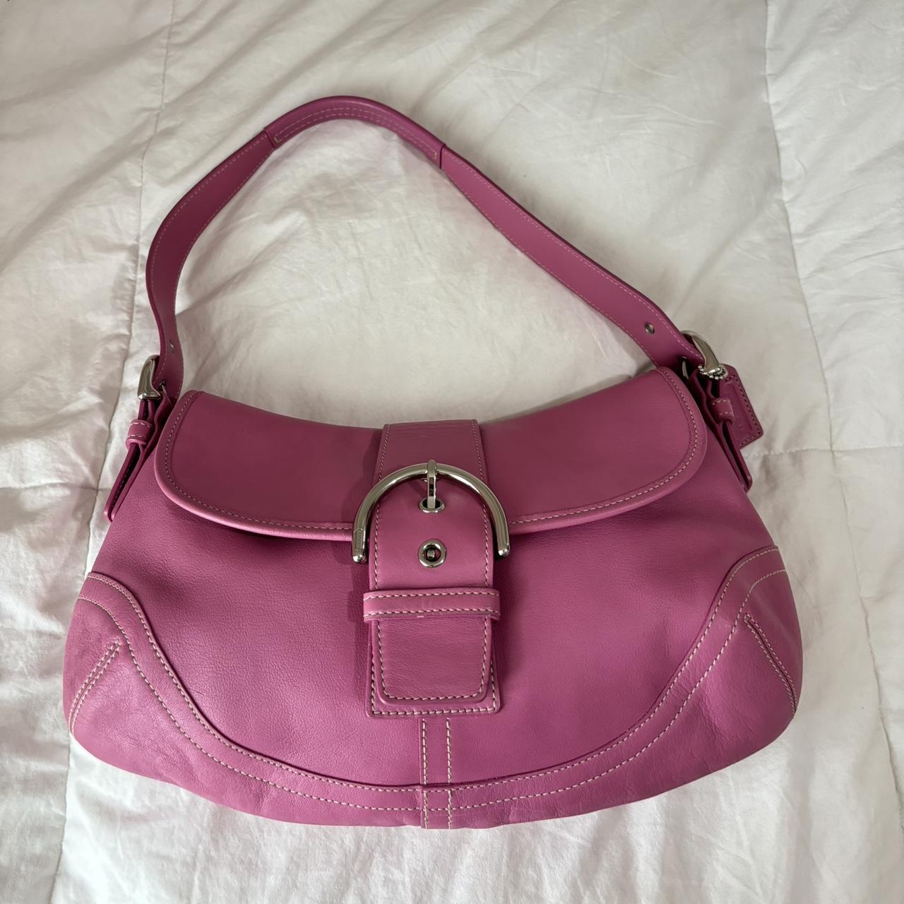 Coach Pink Soho Size Medium🩷🍒