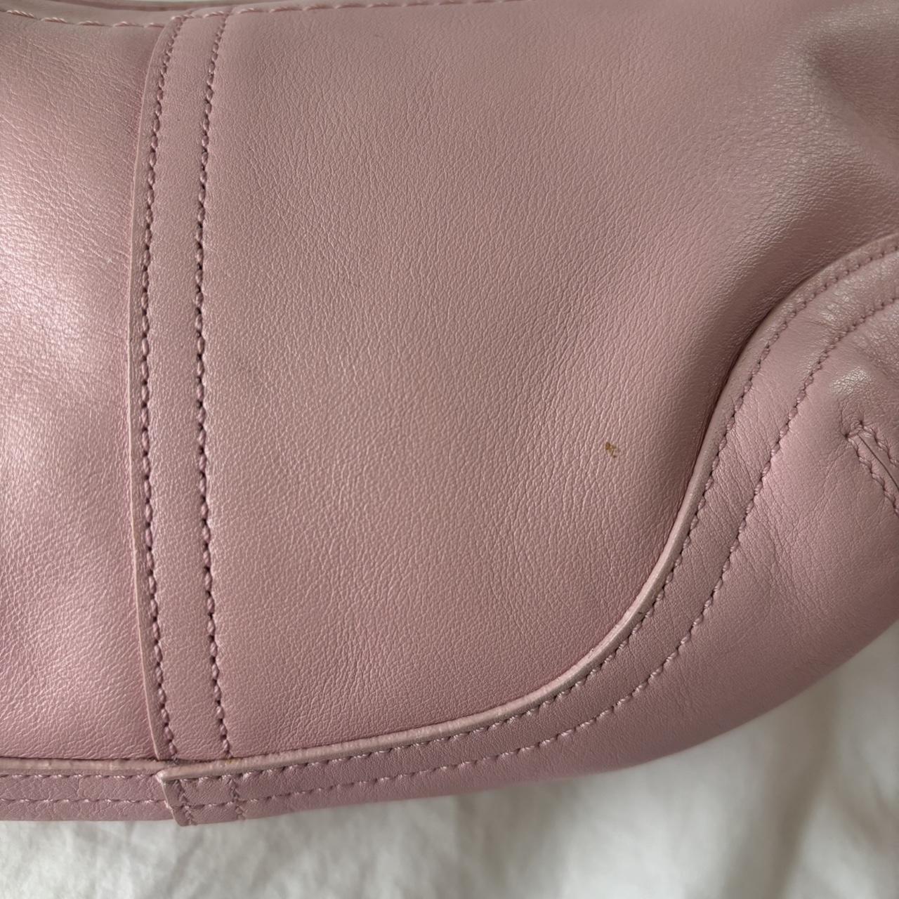 Coach Baby Pink Mini Hobo🩶🏙️