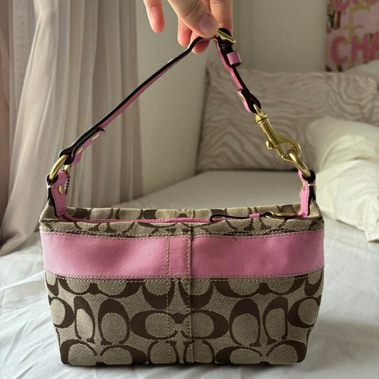 Coach Pink Mini Demi🩷🍒