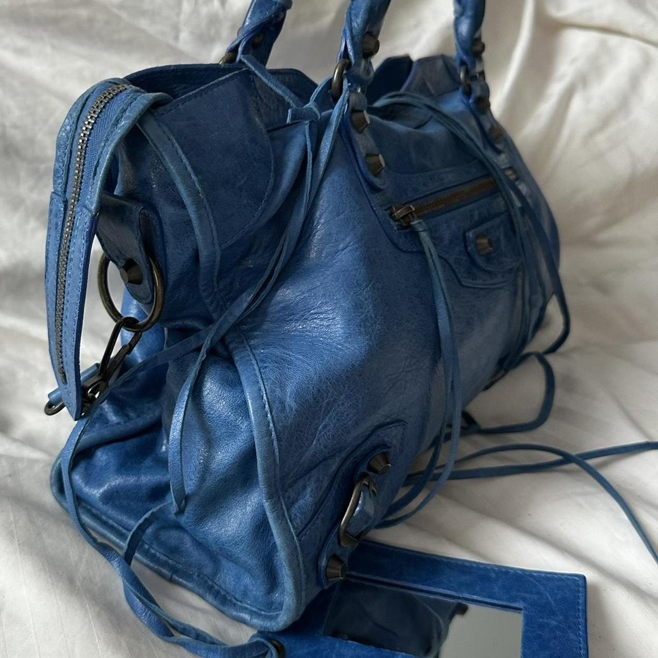 💜🍇Preowned BALENCIAGA ‘FIRST’ CITY BAG💜🍇