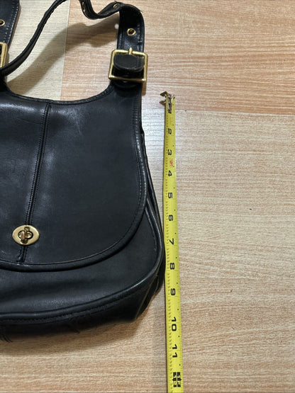Vintage Coach Cresent Saddle Bag Purse Bag New York Bonnie Cashin🖤🍫