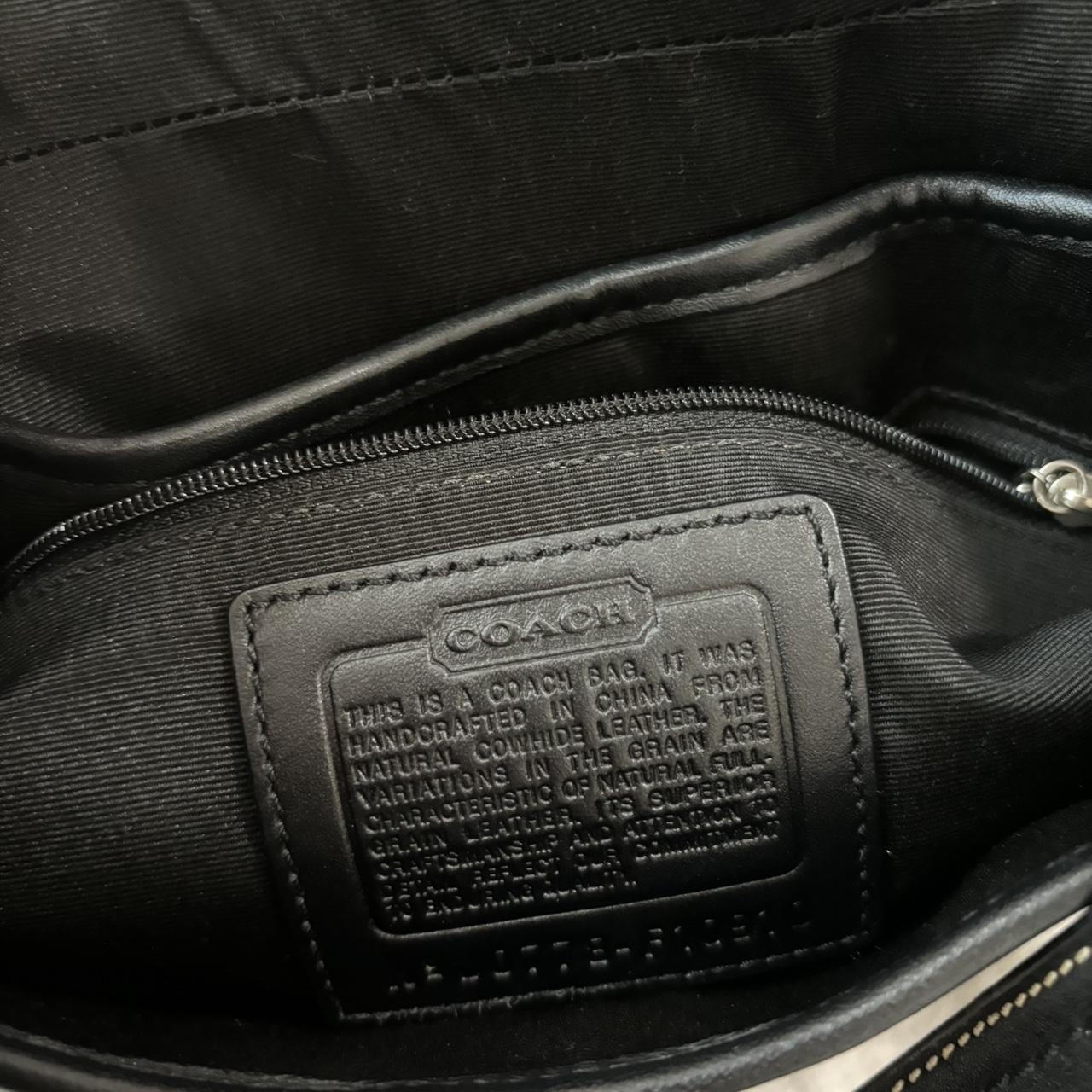 Coach Soho Size Medium🖤🍫