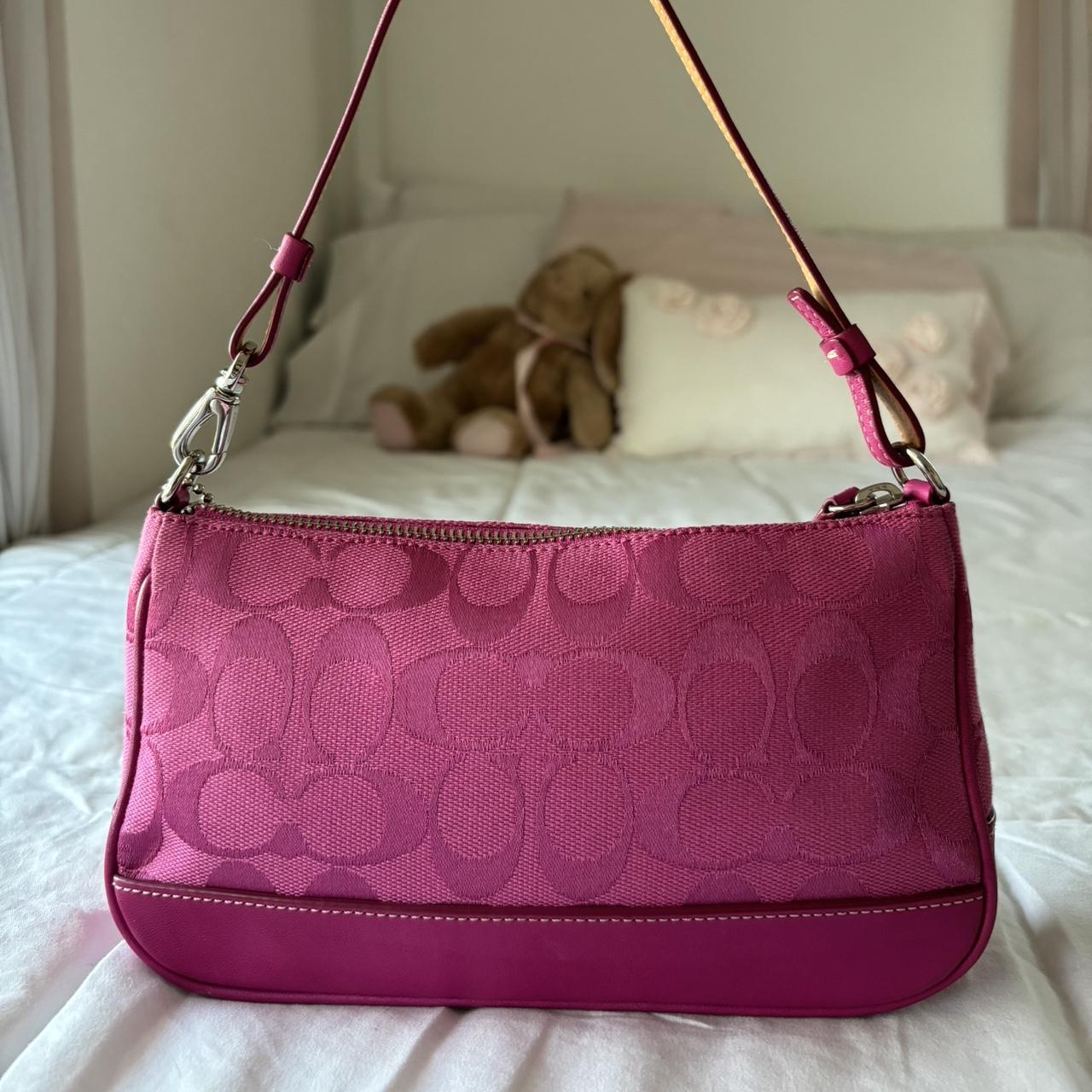Rare Coach Hot Pink Demi Bag🍬⚡