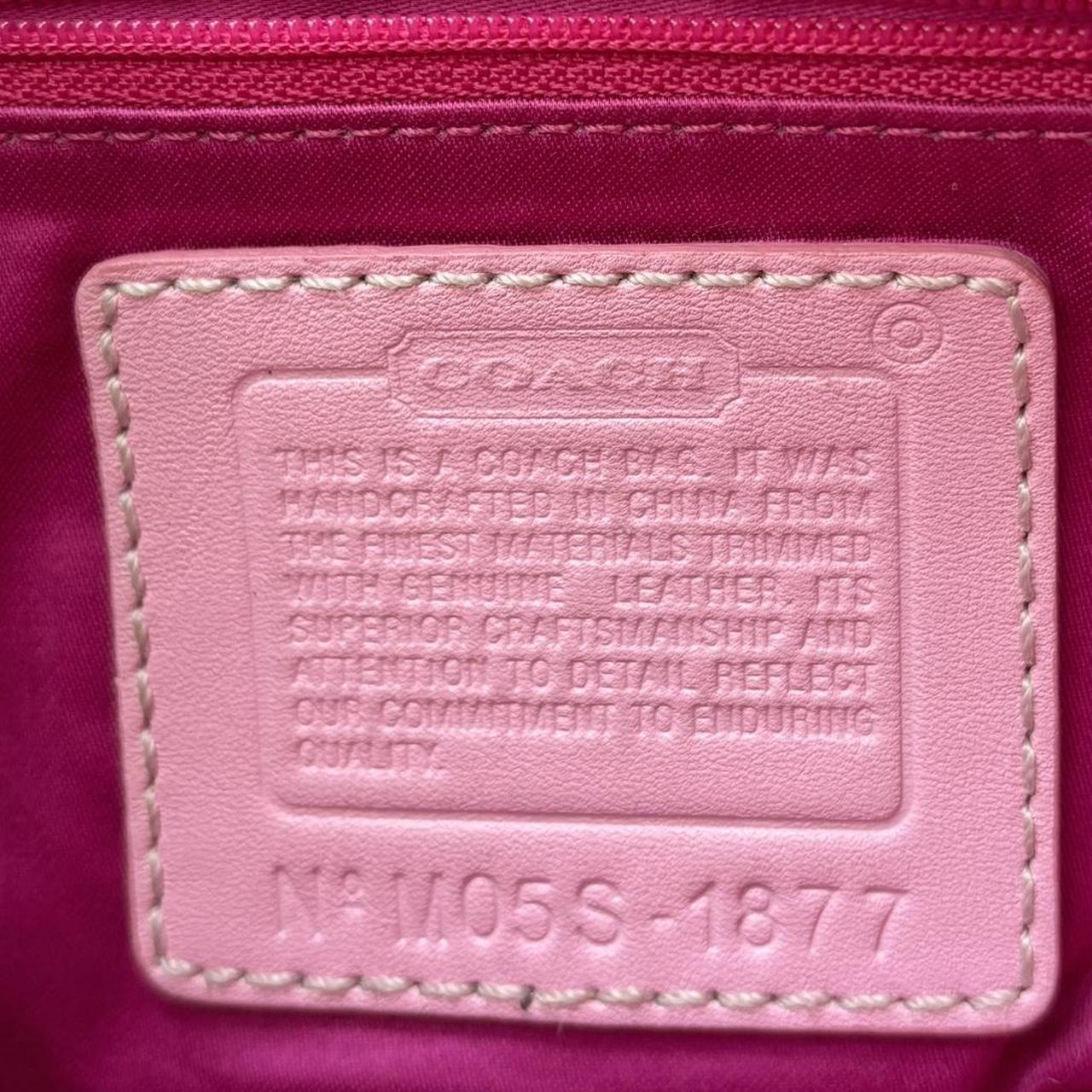 Coach Y2K Mini Pink Soho Hobo Bag🫐🪻