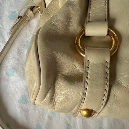 Authentic Cream Miu Miu Vitello Lux Bow Bag With Gold Hardware🤍🗻