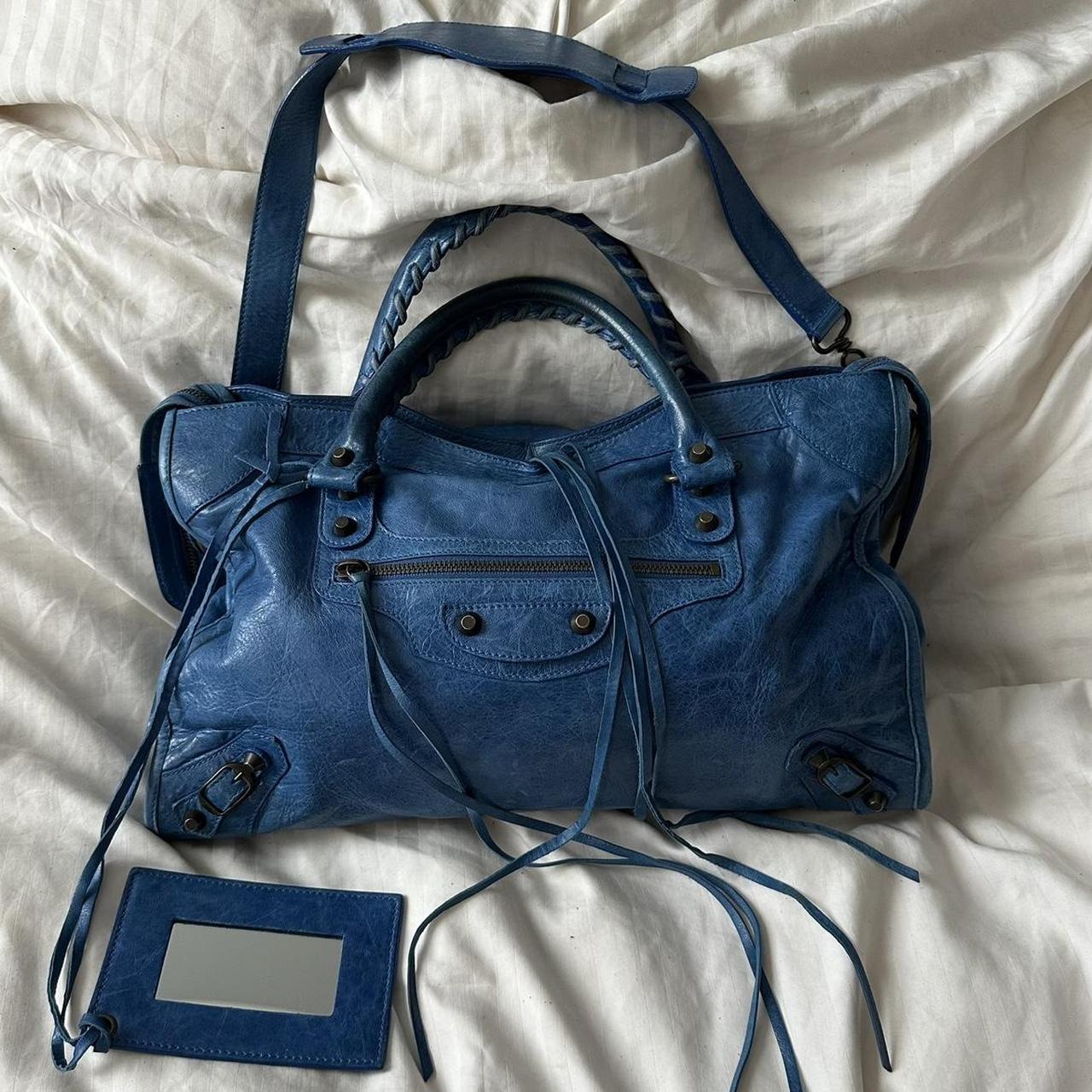 💜🍇Preowned BALENCIAGA ‘FIRST’ CITY BAG💜🍇