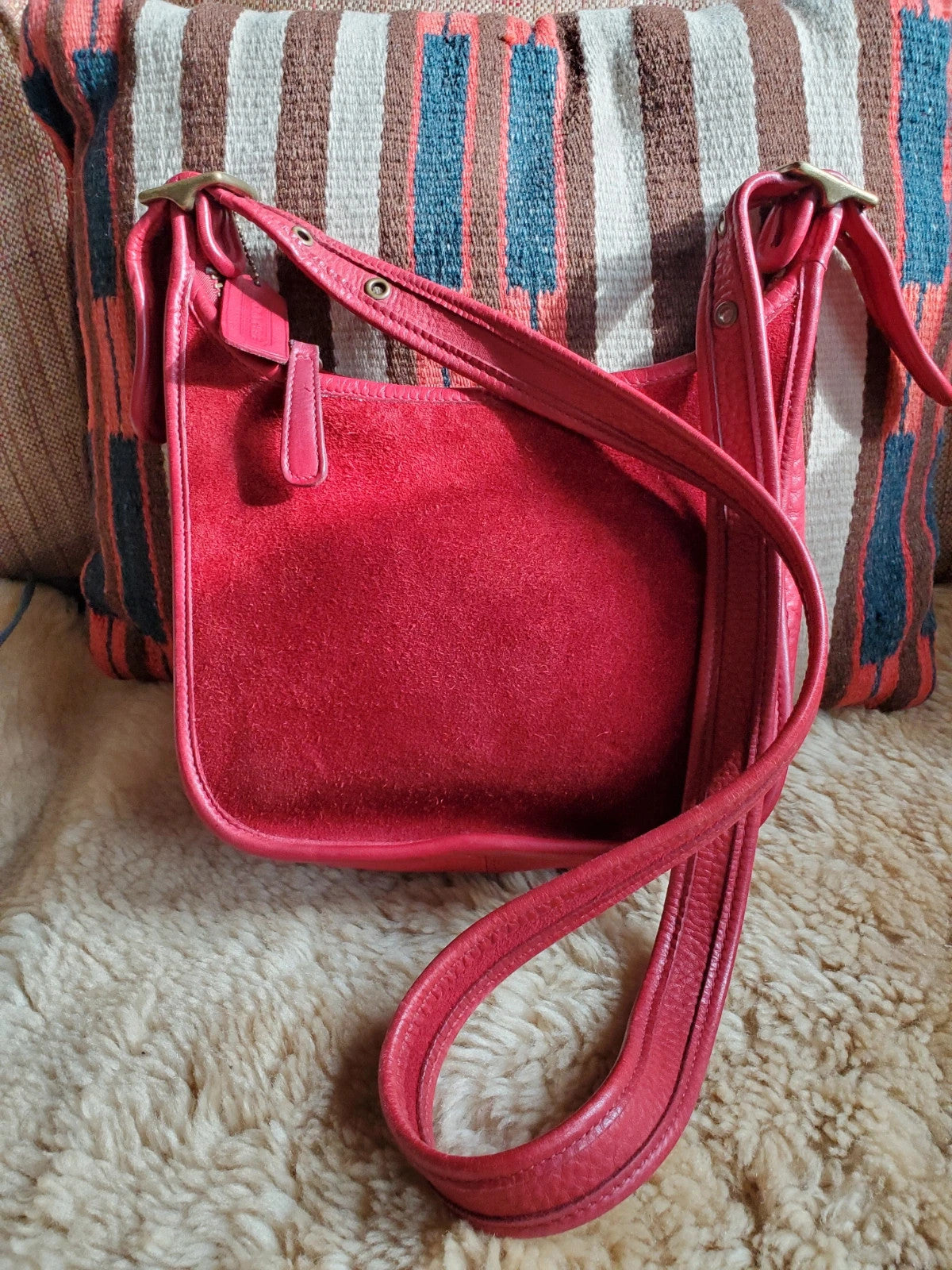 Coach Vintage Janice In Berkeley Suede Red🌺🩷