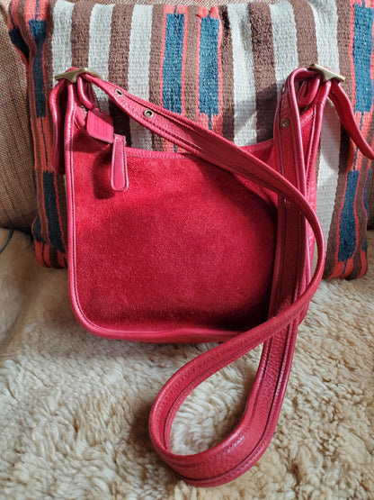 Coach Vintage Janice In Berkeley Suede Red🌺🩷