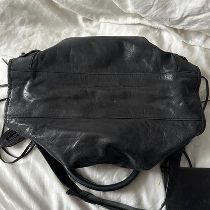 🍎🔥Preowned BALENCIAGA CITY BAG🍎🔥
